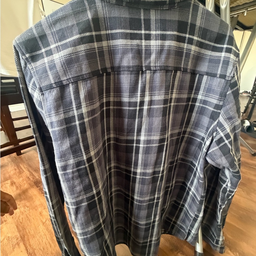 NATIVE YOUTH Blue and Gray Plaid Button-Down Shirt